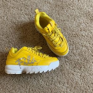 Girls platform filas